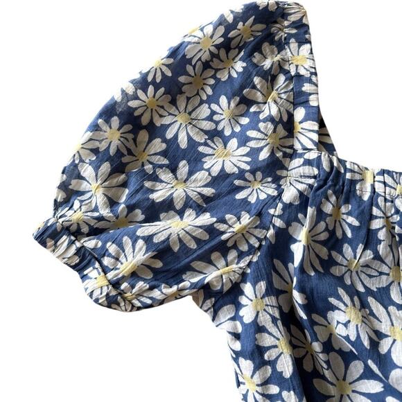 American Eagle Womens Daisy Floral Crop Bubble Top Sz Medium Puff Short Sleeve - Picture 5 of 8